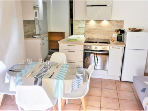 Отель Apartment Les Terrasses de la Méditérranée-1  Сен-Пьер-Ля-Мер